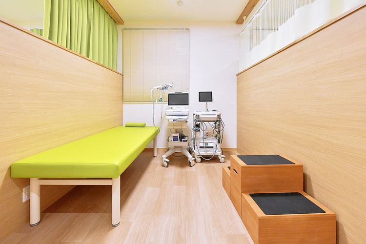 血圧脈波＆心電図検査装置