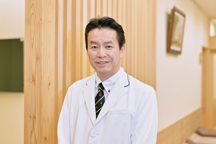院長 鈴木 啓之